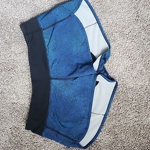Lululemon blue cheetah print shorts